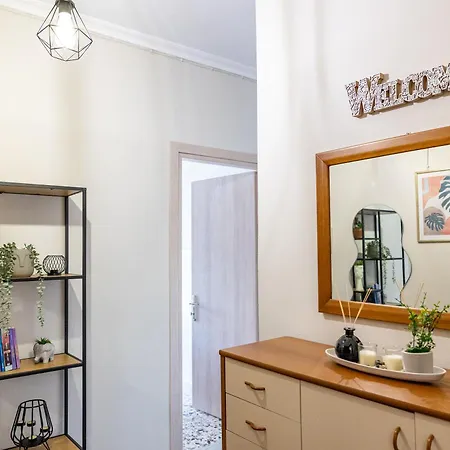 Apartment Teo Nea Iraklitsa