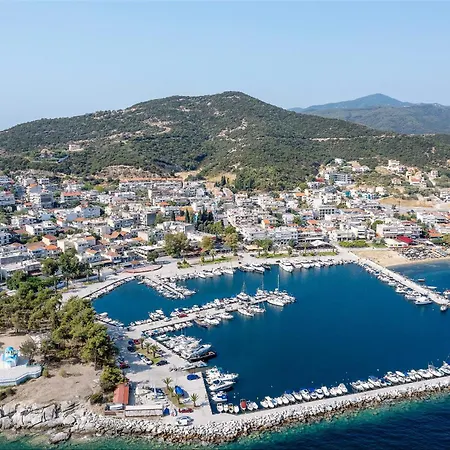 Teo Apartament Nea Iraklitsa