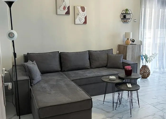 Teo Apartamento Nea Iraklitsa